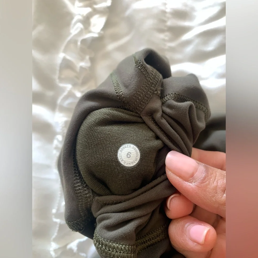 Lululemon Wunder Train High-Rise Crop 23" - Picture 5 of 7